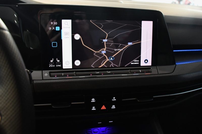 Volkswagen Golf 8 GTI 2.0 TSI 245 DSG GPS Virtual Mode IQ Light ACC Caméra Induction App Connect JA 19 – photo 28
