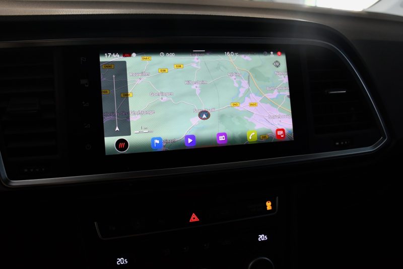 Séat Ateca Style 2.0 TDI 150 DSG GPS Virtual Caméra ACC Front Full Linck Induction Smartphone JA 17 – photo 27
