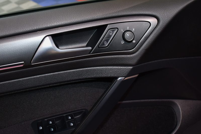 Volkswagen Golf 7 GTI Performance 2.0 TSI 245 DSG GPS Virtual Keyless Attelage Caméra Front Car Play ACC Angle Mort JA 18 – photo 12