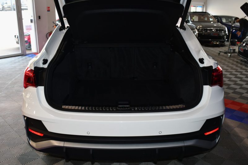 Audi Q3 Sportback S-Line 35 TDI 150 S-Tronic GPS Virtual Hayon Pré Sense Car Play Caméra Lane Efficience JA 19 – photo 14