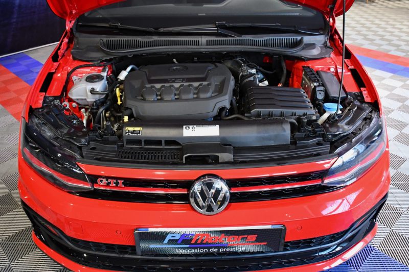 Volkswagen Polo GTI 2.0 TSI 200 DSG GPS Virtual TO ACC Car Play Parc Assist Front Mode JA 18 – photo 3