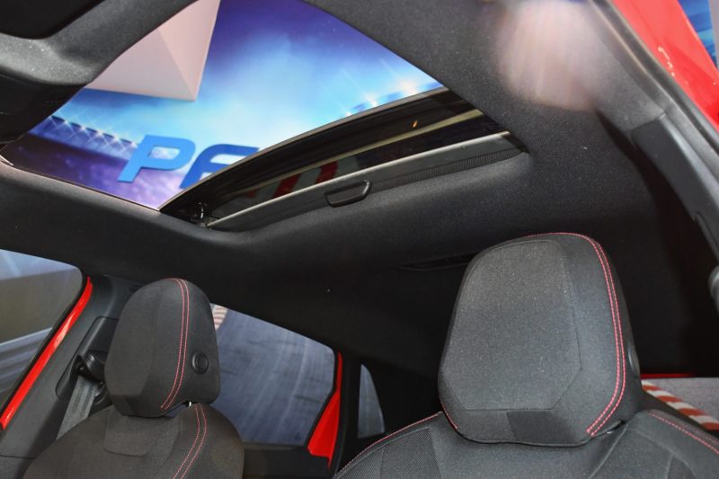 Volkswagen Polo GTI 2.0 TSI 200 DSG GPS Virtual TO ACC Car Play Parc Assist Front Mode JA 18 – photo 6