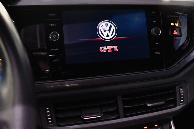 Volkswagen Polo GTI 2.0 TSI 200 DSG GPS Virtual TO ACC Car Play Parc Assist Front Mode JA 18 – photo 16