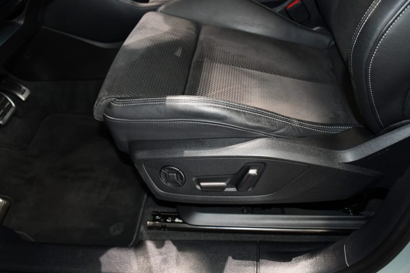 Audi Q3 Sportback S-Line 35 TDI 150 S-Tronic GPS Virtual Caméra Car Play Pré Sense Hayon Efficience JA 19 – photo 4