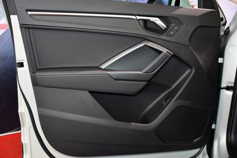 Audi Q3 Sportback S-Line 35 TDI 150 S-Tronic GPS Virtual Caméra Car Play Pré Sense Hayon Efficience JA 19 – photo 6