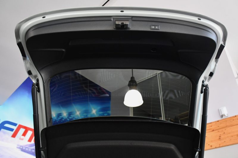 Audi Q3 Sportback S-Line 35 TDI 150 S-Tronic GPS Virtual Caméra Car Play Pré Sense Hayon Efficience JA 19 – photo 10