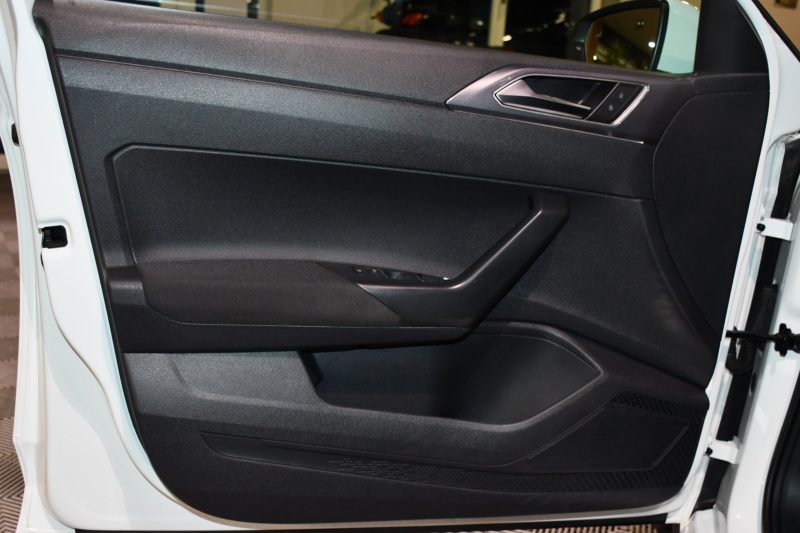 Volkswagen Polo GTI 2.0 TSI 200 DSG GPS Virtual Car Play TO Beats Front Mode JA 18 – photo 11