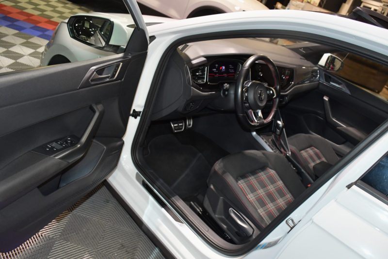 Volkswagen Polo GTI 2.0 TSI 200 DSG GPS Virtual Car Play TO Beats Front Mode JA 18 – photo 20