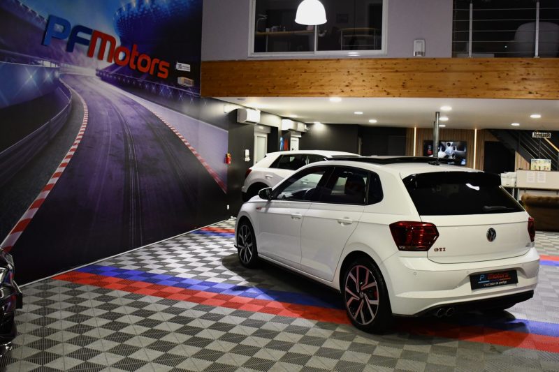 Volkswagen Polo GTI 2.0 TSI 200 DSG GPS Virtual Car Play TO Beats Front Mode JA 18 – photo 26