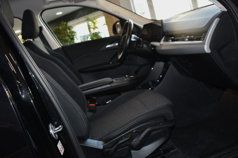 BMW X1 18d S-Drive 2.0 136 BVA7 X-Line GPS Virtual Hayon Attelage Caméra LED Limiteur JA 19 M-Sport – photo 13