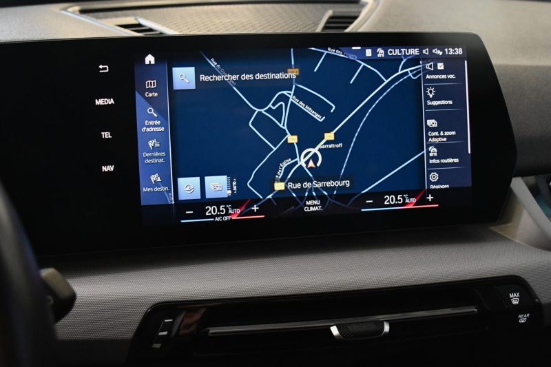 BMW X1 18d S-Drive 2.0 136 BVA7 X-Line GPS Virtual Hayon Attelage Caméra LED Limiteur JA 19 M-Sport – photo 20
