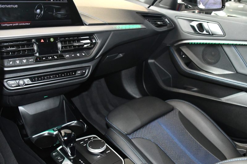 BMW 120iA 178 M-Sport DKG7 GPS Virtual Car Play Mode LED Lumière d’Ambiance Régulateur Semi Cuir JA 18 – photo 13