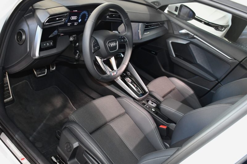 Audi A3 Sportback S-Line 35 TDI 150 S-Tronic Car Play Virtual TO ACC Caméra SONOS Parc Assist Lane Lumière D’ambiance JA 18 Garantie AUDI – photo 11
