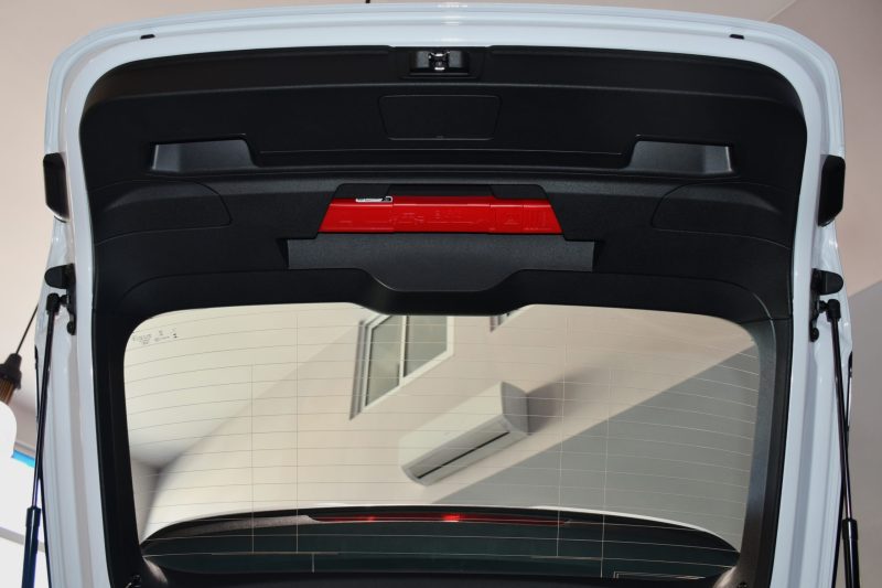 Audi A3 Sportback S-Line 35 TDI 150 S-Tronic Car Play Virtual TO ACC Caméra SONOS Parc Assist Lane Lumière D’ambiance JA 18 Garantie AUDI – photo 18