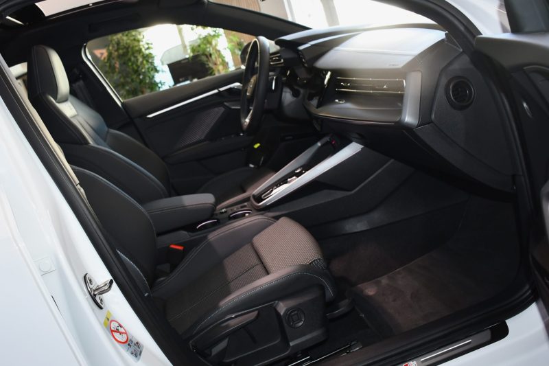 Audi A3 Sportback S-Line 35 TDI 150 S-Tronic Car Play Virtual TO ACC Caméra SONOS Parc Assist Lane Lumière D’ambiance JA 18 Garantie AUDI – photo 19