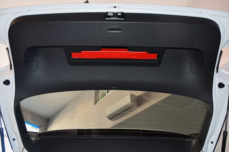 Volkswagen Golf 8 R-Line 1.5 eTSI 150 DSG GPS Virtual Caméra TO IQ Light Harman Kardon Mode Car Play Lane Front JA 18 – photo 19