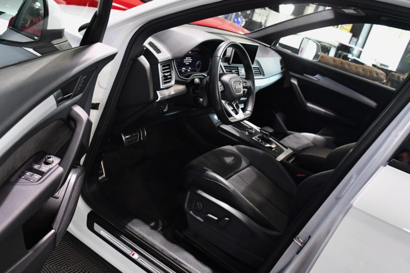 Audi Q5 S-Line 50 TDI V6 286 Quattro Tiptronic 8 Black Panel GPS Virtual TO Caméra Attelage ACC Offroad Lane Pré Sense Hayon JA 19 – photo 31