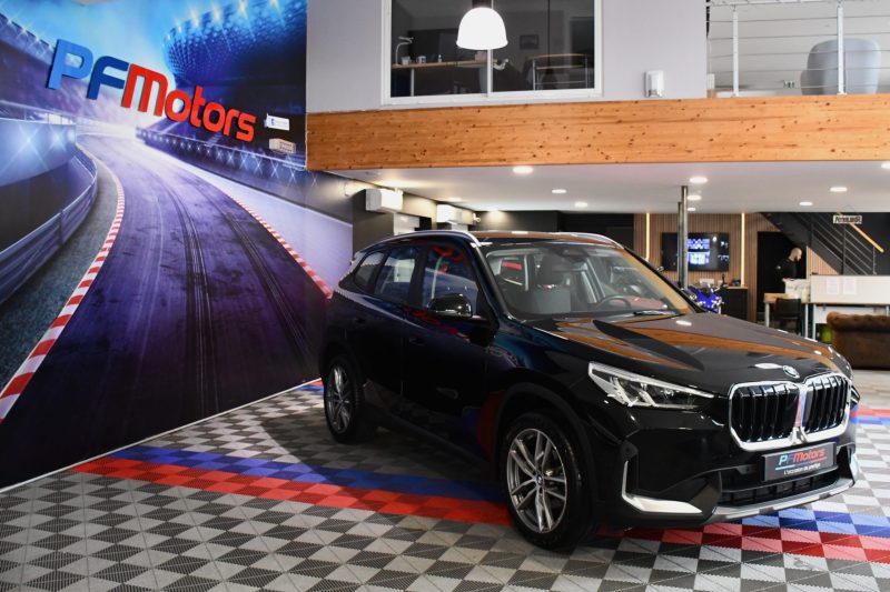 BMW X1 18d S-Drive 2.0 136 BVA7 X-Line GPS Virtual Hayon Attelage Caméra LED Limiteur JA 19 M-Sport – photo 30