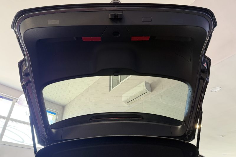 Volkswagen T-Roc R-Line 2.0 TDI 150 DSG GPS Virtual Caméra IQ Light Clim Bi-zone Car Play ACC Front Lane JA 17 Garantie Volkswagen 11/2027 ou 100.000 km – photo 21